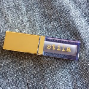 Stila Suede Shade Liquid Eye Shadow in Smoky Silk